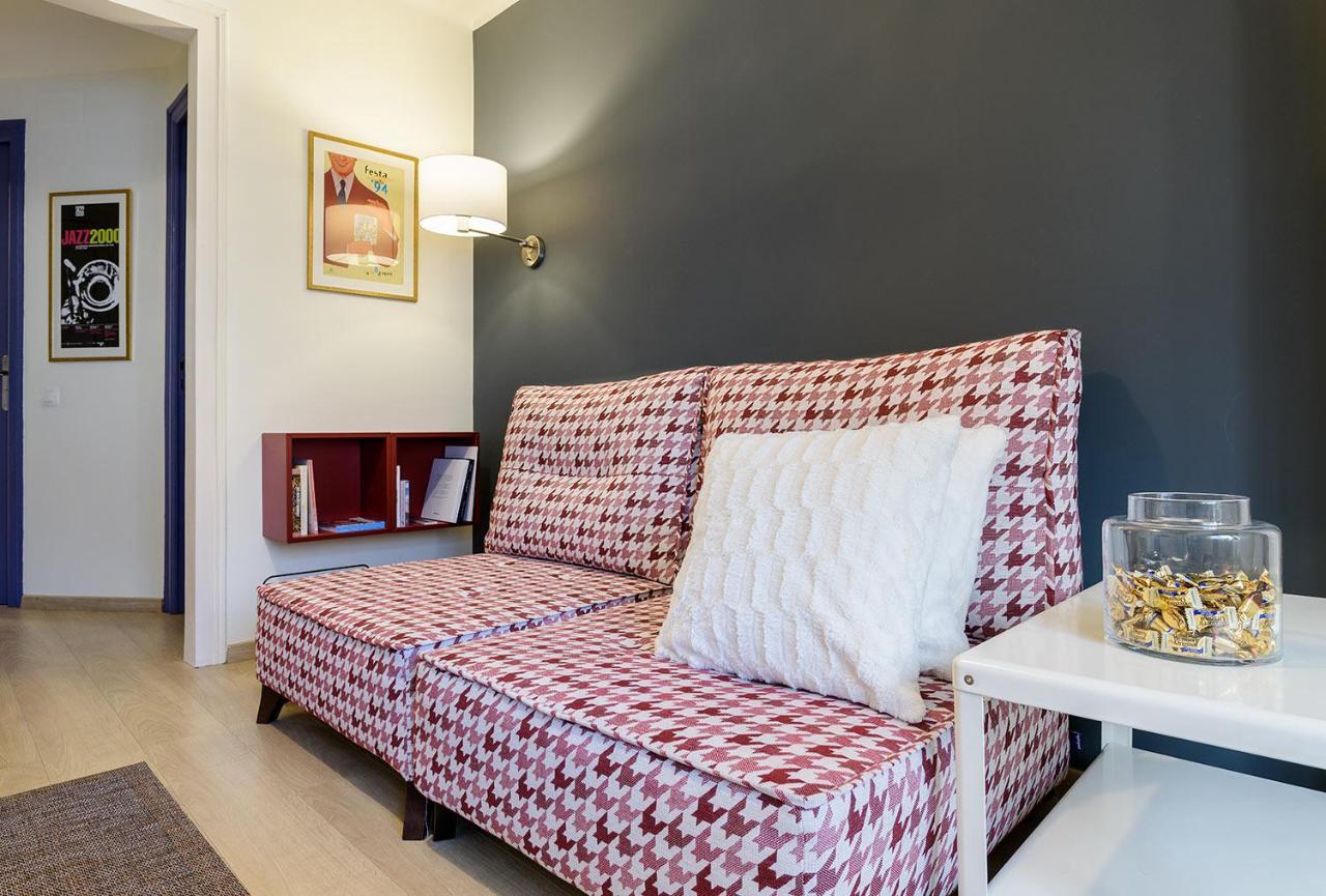 Apartamento Escapada อันดอร์รา ลา เวลลา ภายนอก รูปภาพ