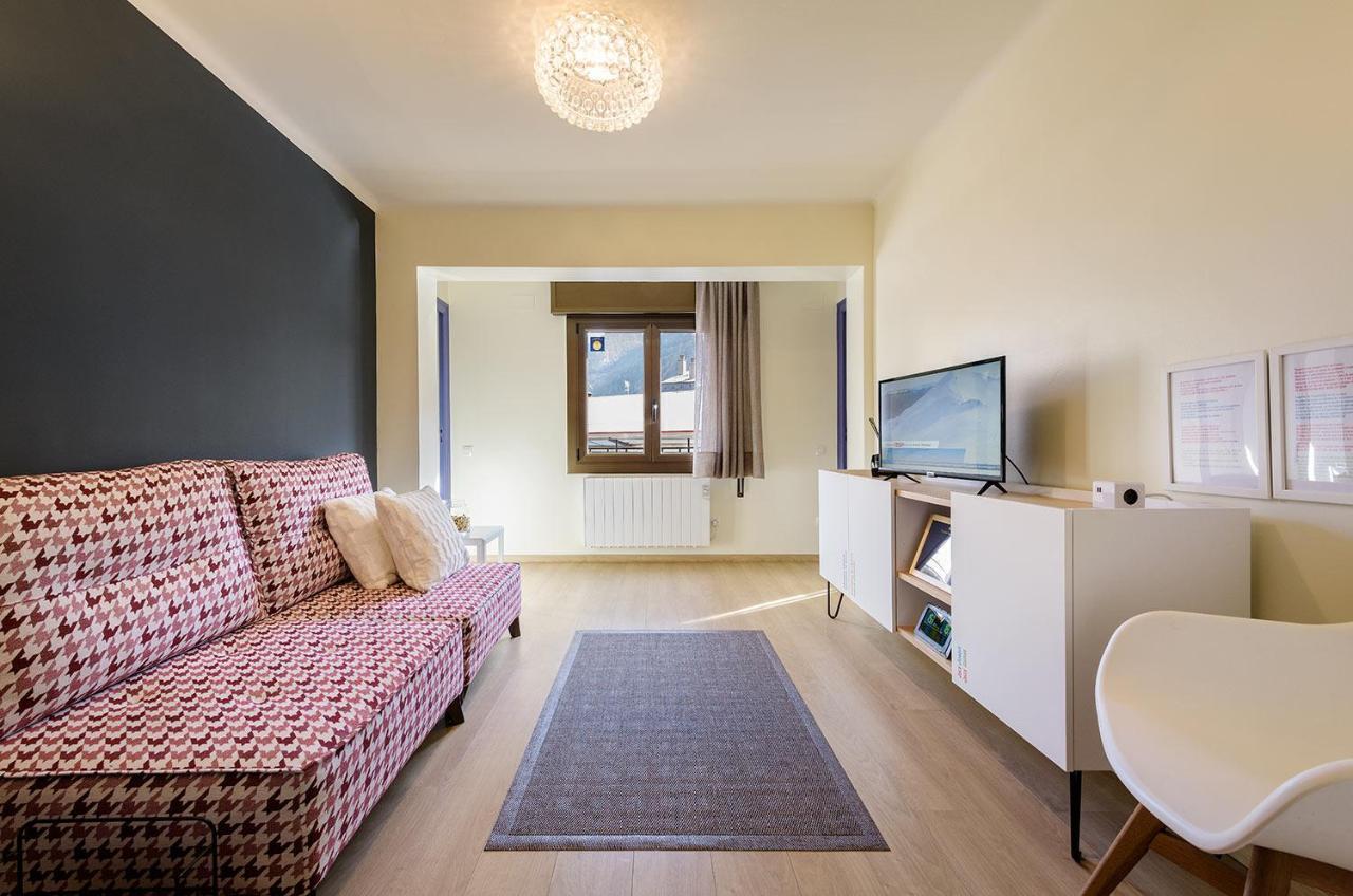 Apartamento Escapada อันดอร์รา ลา เวลลา ภายนอก รูปภาพ